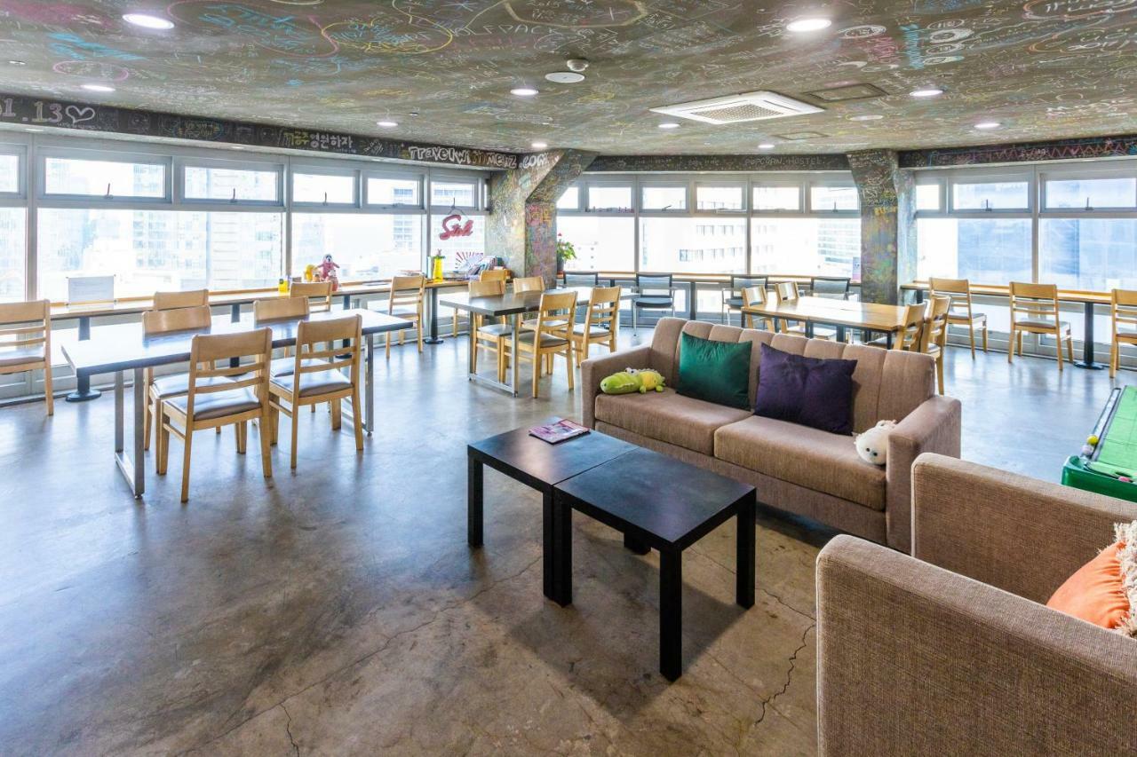 Busan Popcorn Hostel Екстер'єр фото