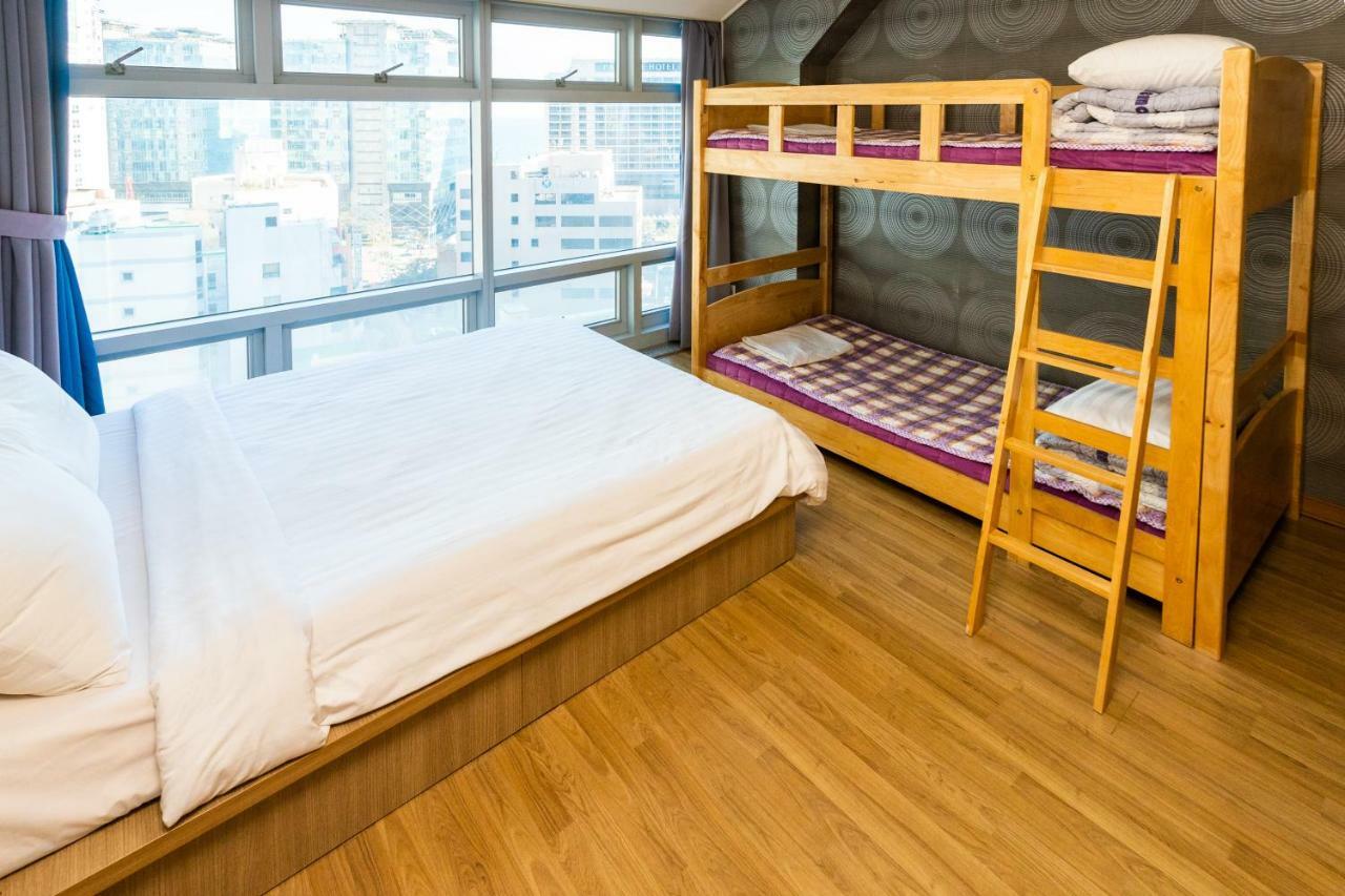 Busan Popcorn Hostel Екстер'єр фото