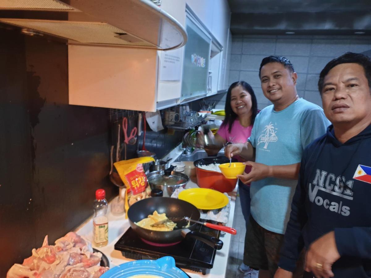 Busan Popcorn Hostel Екстер'єр фото